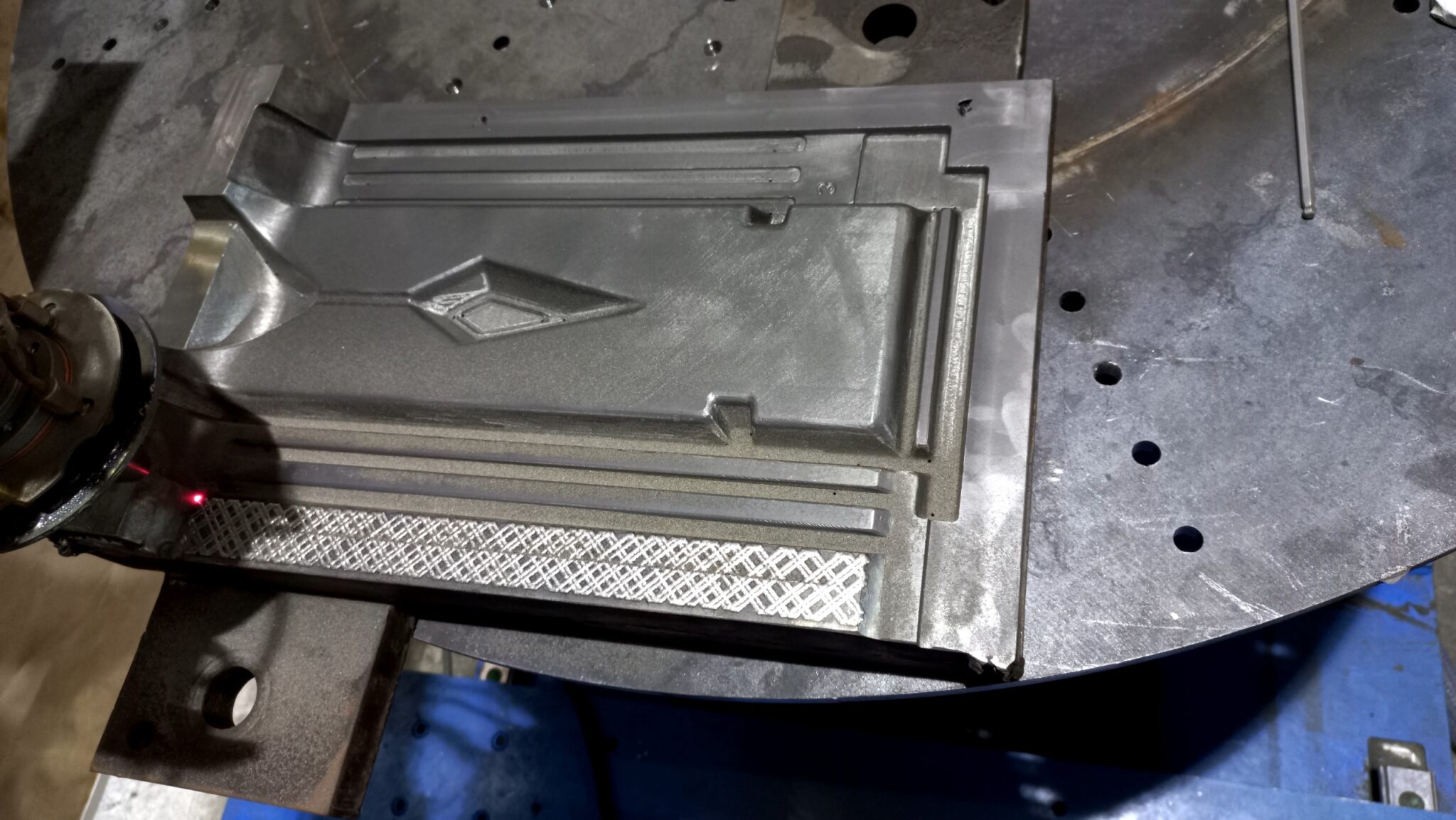 Cladding Mold Non-stick coating for brick molds - Laser Cladding